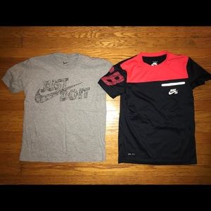2 Boys Nike Tees Sz S